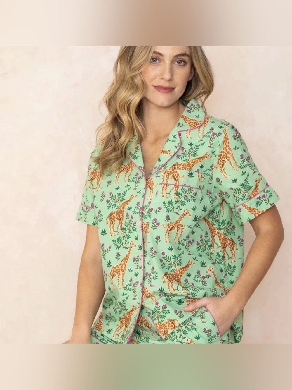 Printfresh short sleeve sleep shirt Grazing Giraffes Loungewear